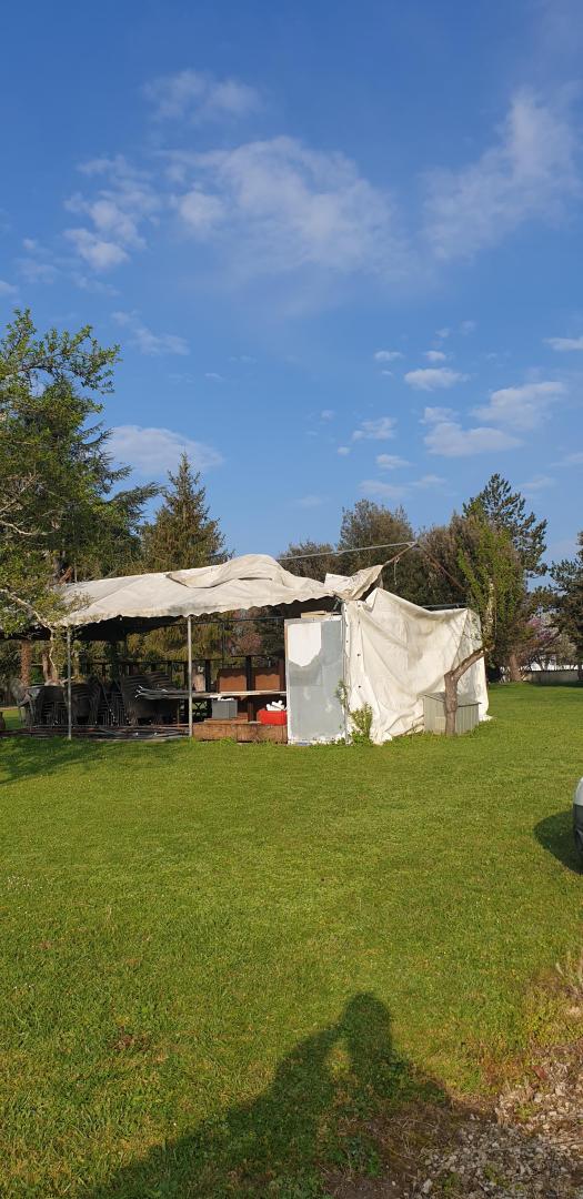 (Avant réalisation de la nouvelle bâche)